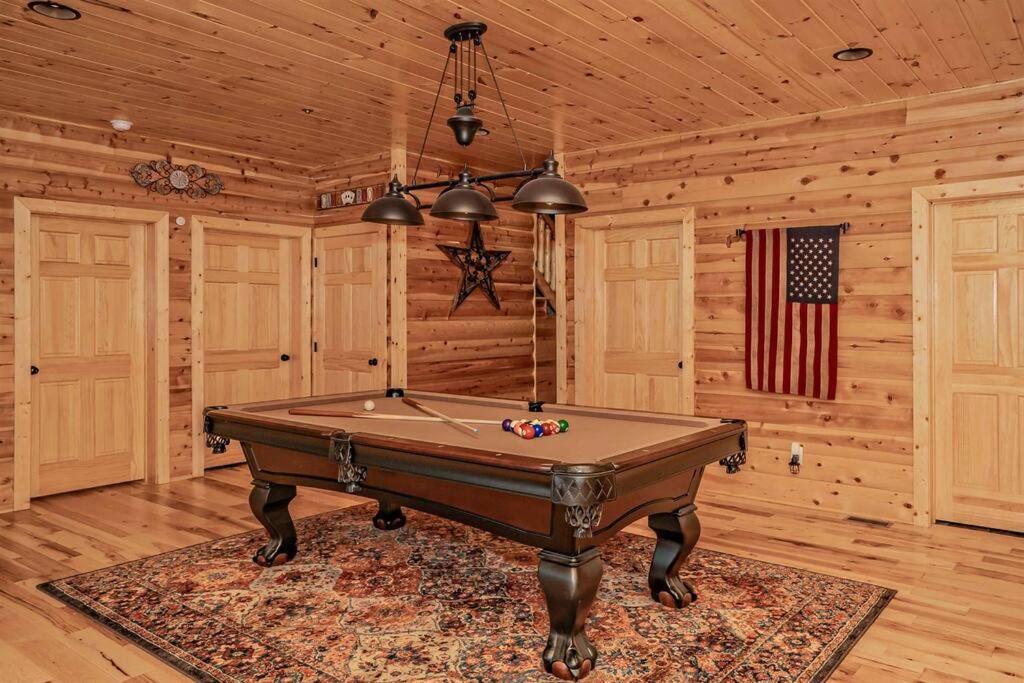 Roaring Fork Lodge Gatlinburg Exterior photo